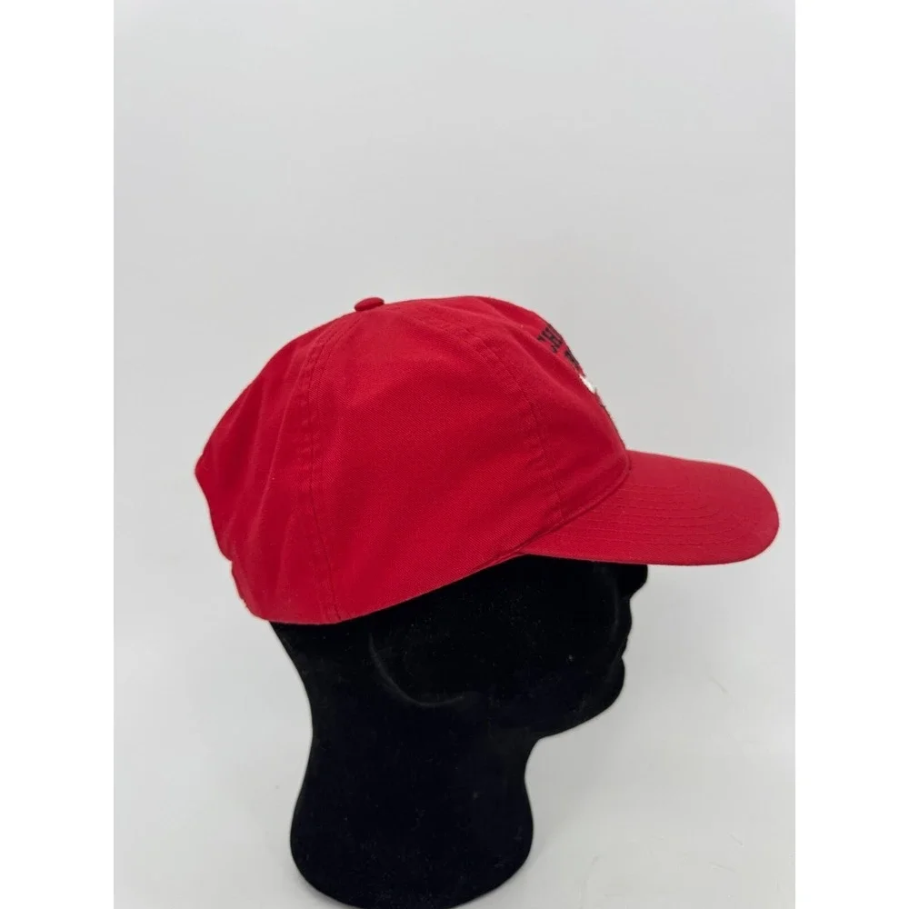 Vintage 1990's Chicago Bulls Plain Logo Snapback‎ Backside Spellout Red Hat Cap